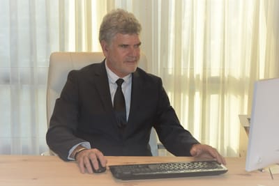 Opposition to the will bears the burden of proof