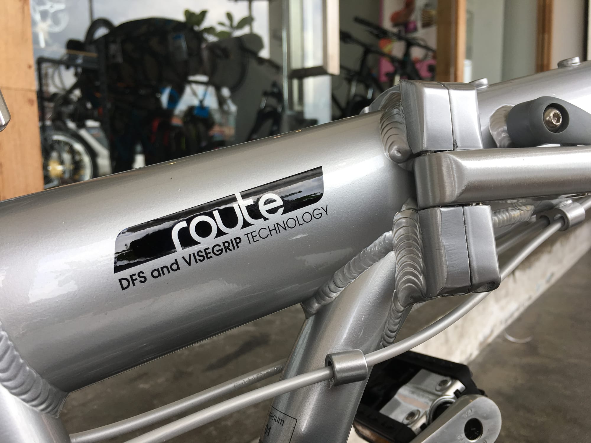 dahon route review