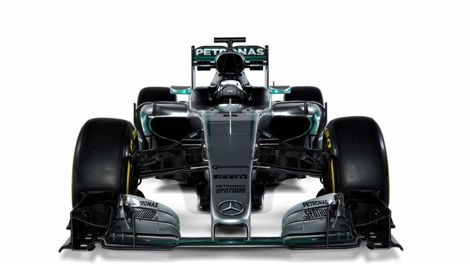 Sjb Classic Article Mercedes And Mclaren Honda Launch Their 16 F1 Cars The W07 And The Mp4 31 Stelvio Automotive