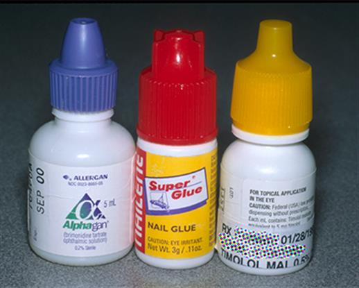 Dropper bottles Dropper bottles that look similar but contain very different things