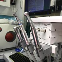 עקירות שיניים כירורגיות