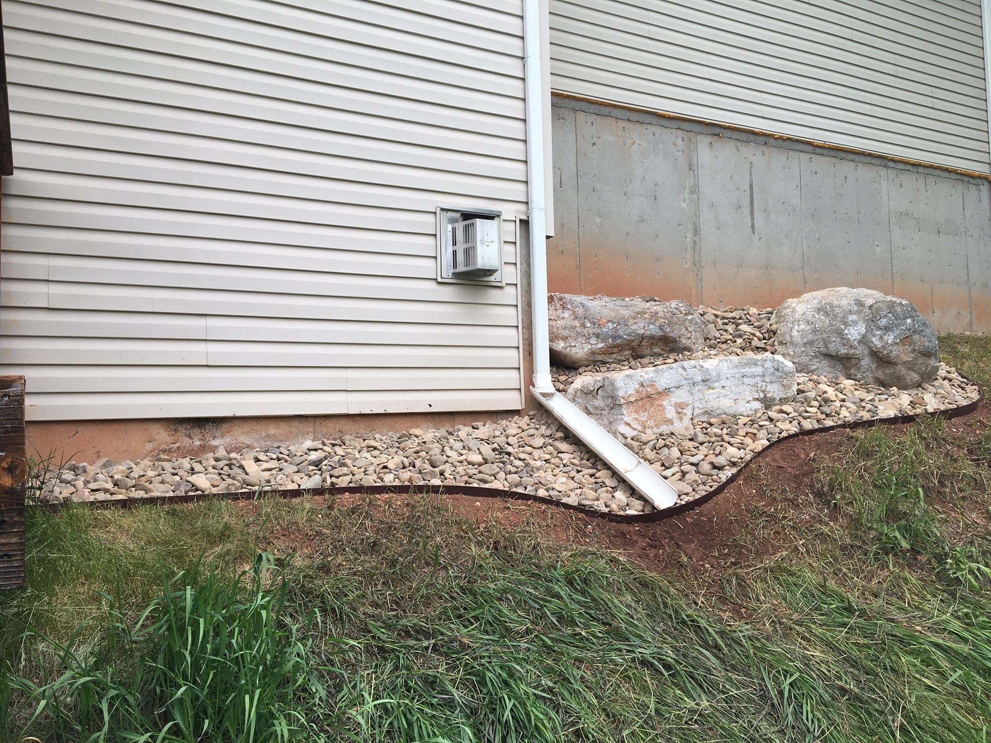 Rock Beds RockMount Landscaping