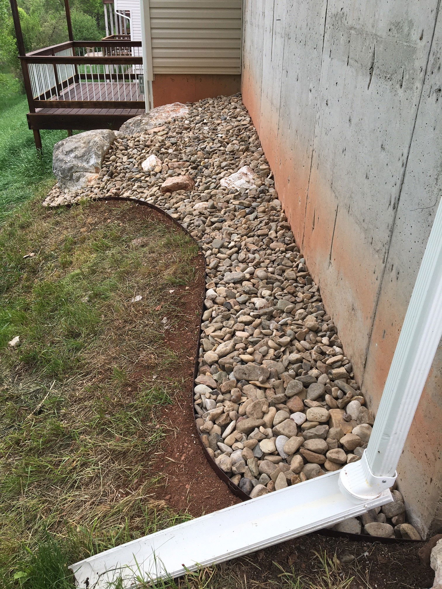 Rock Beds RockMount Landscaping