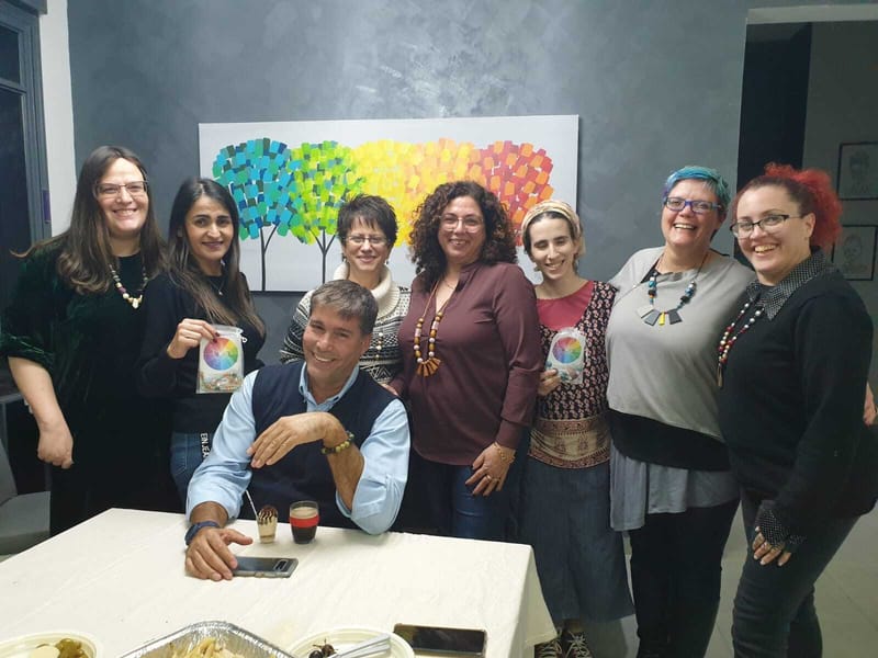 סדנת "ראי של תכשיט"- שילוב של סדנת תכשיטים ופעילות גיבוש צוות/ משפחה/ חברות