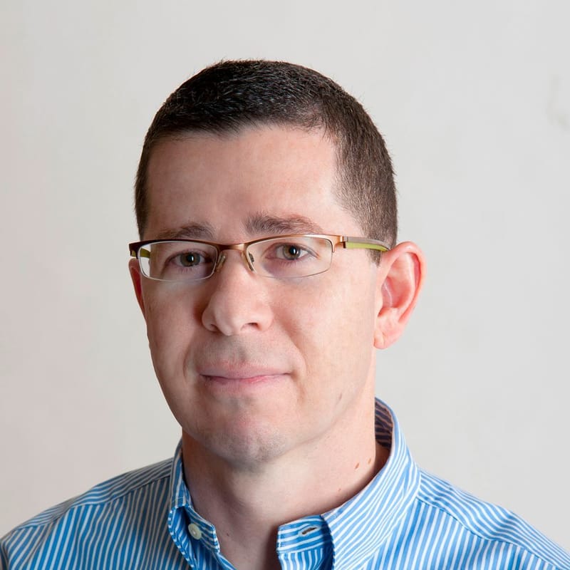 עו"ד פרי נובוטני